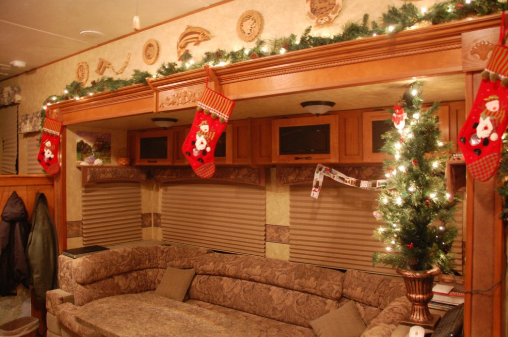 Decorating Your RV for Christmas